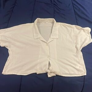 Cropped white blouse